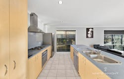 6 Alderstead Place, Caroline Springs, Vic 3023