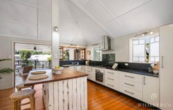 9 Bayswater Terrace, Hyde Park, Qld 4812