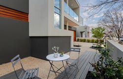 9 Crompton Drive, St Clair, SA 5011