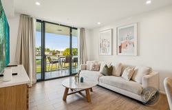 5324/53 Harbourview Drive, Hope Island, Qld 4212