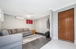 8 Wessells Elbow, Ballajura, WA 6066