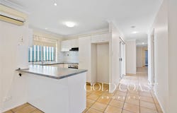 6 Glenhaven Court, Merrimac, Qld 4226