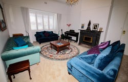 77 Warne St, Wellington, NSW 2820