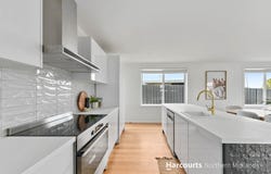 16 Meander Valley Road, Hagley, Tas 7292