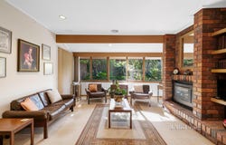 25 Sheringham Drive, Wheelers Hill, Vic 3150