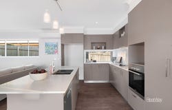 Centenary Heights, Qld 4350