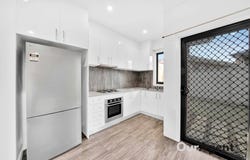 2/5 Thistle Court, Meadow Heights, Vic 3048