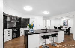 1 Moore Close, Hatton Vale, Qld 4341