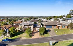 77 Bluetail Crescent, Upper Coomera, Qld 4209