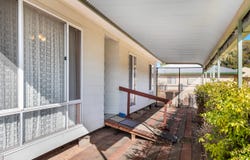 6 Downer Avenue, Lyrup, SA 5343