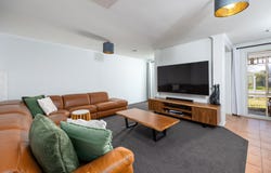 18 Walla Place, Glenfield Park, NSW 2650