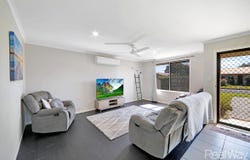 4 Regal Court, Millbank, Qld 4670