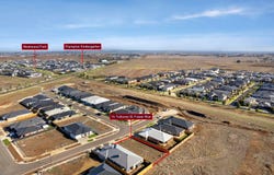 16 Tulloona Street, Fraser Rise, Vic 3336