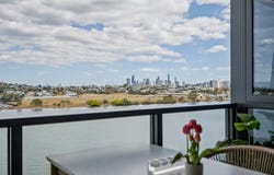 30604/15 Wharf St, Hamilton, Qld 4007