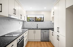 23 Currawong Drive, Birkdale, Qld 4159