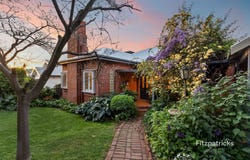 9 Hill Street, Turvey Park, NSW 2650