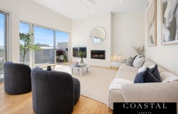11/54 Mount Eliza Way, Mount Eliza, Vic 3930
