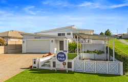 73 Unwin Road, Redland Bay, Qld 4165