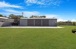 4 Walkers Road, Urangan, Qld 4655