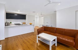 24 Viewpoint Street, Pallara, Qld 4110