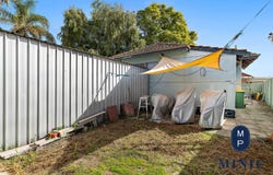 10 Elshaw Street, Queens Park, WA 6107