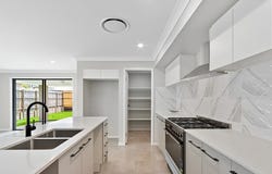 3 Juniper Drive, Greenbank, Qld 4124