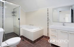 2/9 Barlow Street, Cambridge Park, NSW 2747