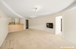 32/17 Eldridge Crescent, Garran, ACT 2605