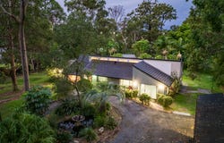 20 Woodlands Way, Parkwood, Qld 4214