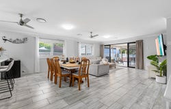 8 Daniel Street, Lota, Qld 4179