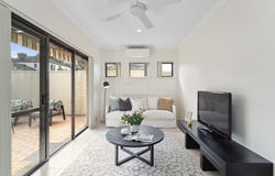 2/26 Gillon Street, Karawara, WA 6152
