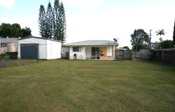 70 Beach Road, Sarina, Qld 4737