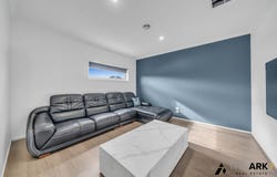 45 Carissa Road, Brookfield, Vic 3338