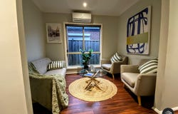 1/12 RAVIDA AVENUE,, Harkness, Vic 3337