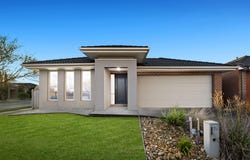 76 Elmtree Crescent, Clyde North, Vic 3978