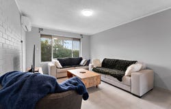 9/3 Burgundy Crescent, Spearwood, WA 6163
