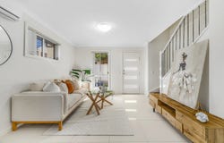 3/32 Canberra Street, Oxley Park, NSW 2760