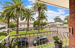 2/44 Veda Street, Hamilton, NSW 2303