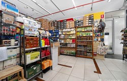 Shop 6, 2 Queen St, Melbourne, Vic 3000