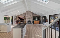 151 Simpsons Road, Elanora, Qld 4221