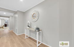 5 Caropepe Avenue, Pakenham, Vic 3810