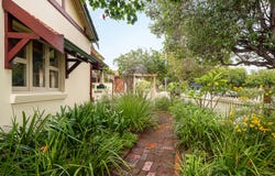 82 Dunedin Street, Mount Hawthorn, WA 6016
