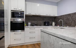 1/10 Murndal Place, Bourkelands, NSW 2650