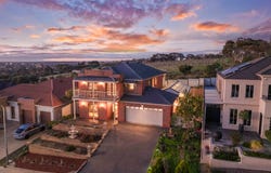 8 Thompson Circuit, Evanston Park, SA 5116