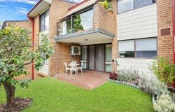 61 2 Kitchener Road, Cherrybrook, NSW 2126