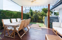 1/34 Shoveller Avenue, Paradise Point, Qld 4216