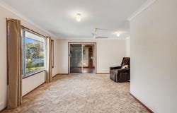10 Gibson Street, Wilsonton, Qld 4350