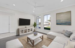 9,10,12 Barkeri Court, Rural View, Qld 4740