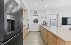 119/1 Latitude Boulevard, Nikenbah, Qld 4655