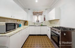 74 Davies Road, Padstow, NSW 2211